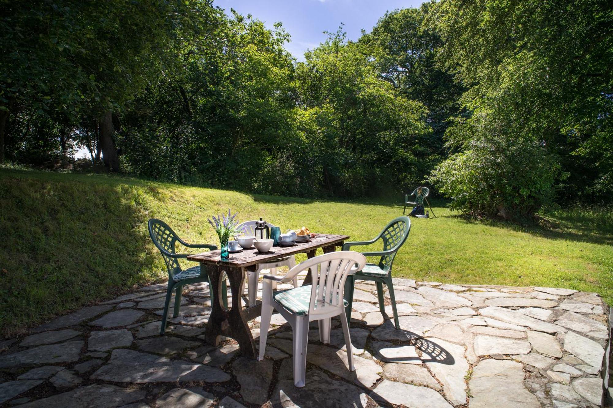 Garden Cottage Newcastle Emlyn Ngoại thất bức ảnh